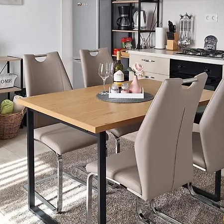 Salov Apartamento *